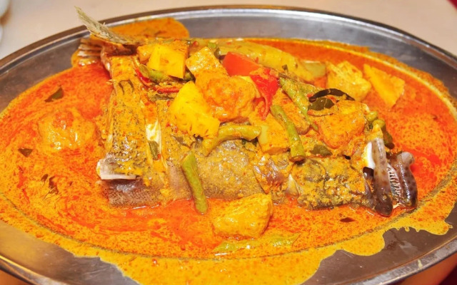 OYO 9009 near Railway Station