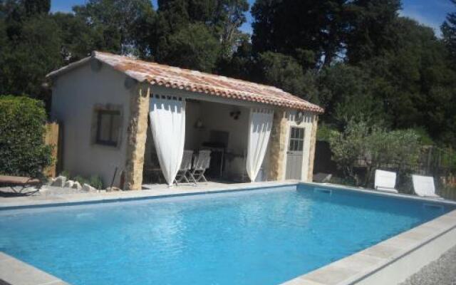 Appartement Dans Mas Provencal