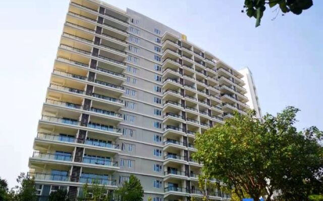 Yimi Yangguang Seaview Holiday Apartment