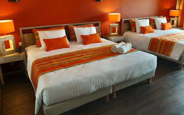 Palm Court Residence & Hotel at Orient Beach