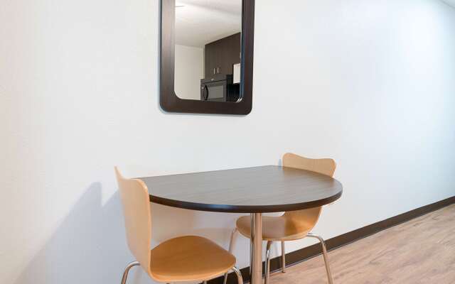 Motel 6 New Iberia, LA