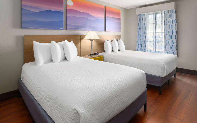 Days Inn by Wyndham Americus