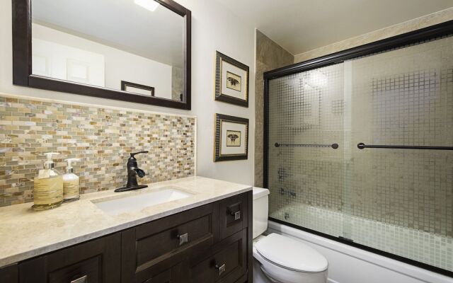 Kona Nalu 304 2 Bedroom Condo