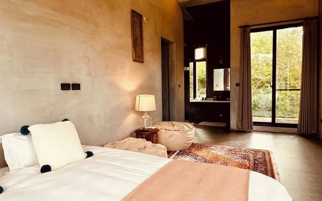 Zephyr Homestay