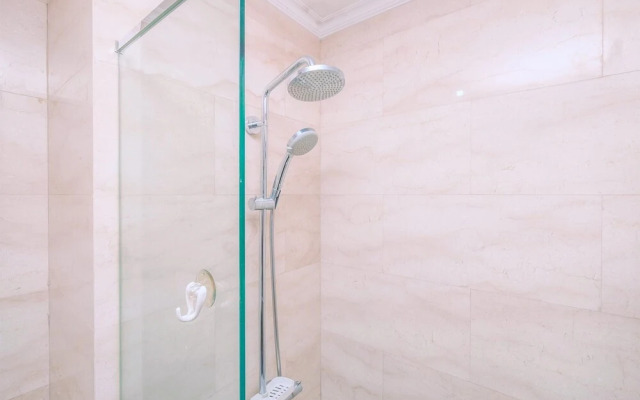 Comfortable And Fully Furnished Studio At Menteng Park Apartment