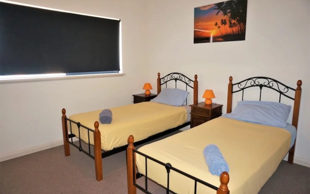 Ningaloo Breeze Villa 5