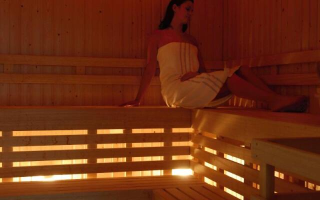  The Manchester Deansgate Hotel, by IHG