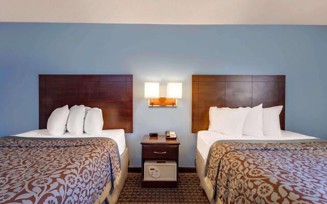 Days Inn by Wyndham Shrewsbury Worcester