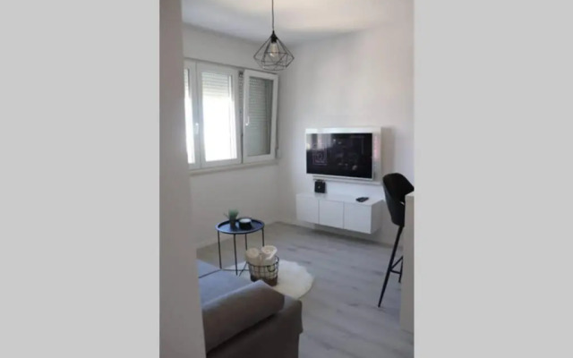 NEW! Top apartment, Split view from above