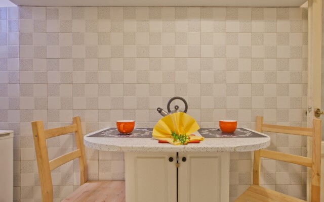 Trastevere Market Apartments