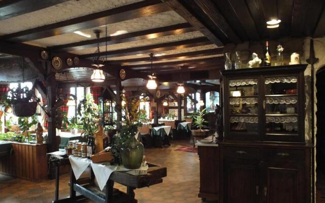 Hotel-Gasthof Zum Weyssen Rössle