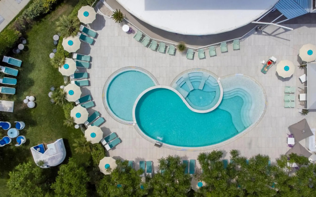 Blu Suite Resort