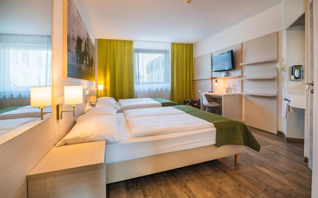 Life Hotel