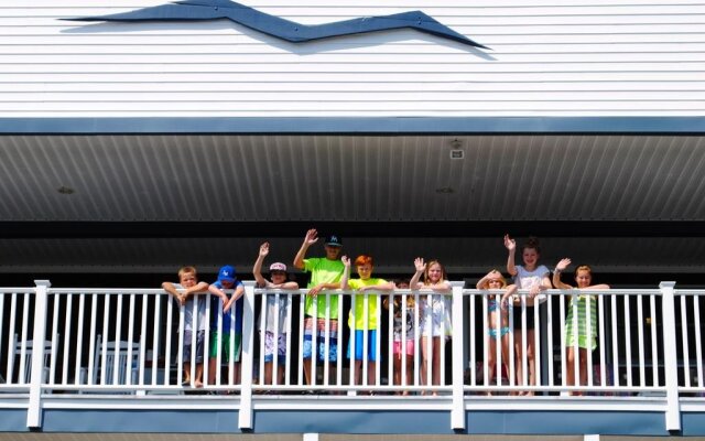 Seafarer Condominium Resort