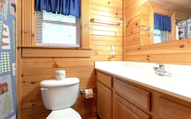 Candle Light Cabin by Vtrips