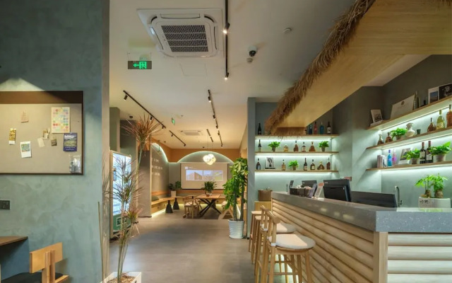 Shanghai Hills&Dengba Youth Hostel