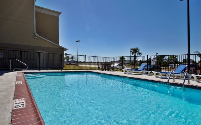 Candlewood Suites Lake Charles-Sulphur