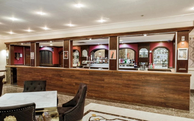Muthu Glasgow River Hotel