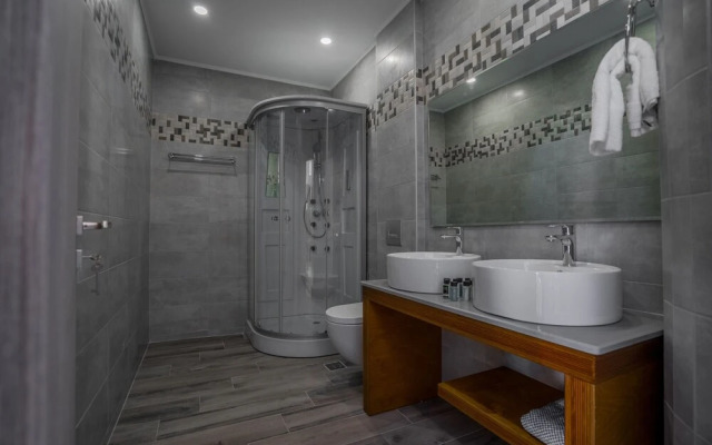 Katsaros Deluxe Apartments II