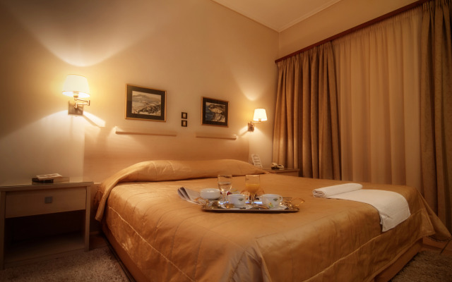 Green Hill Hotel