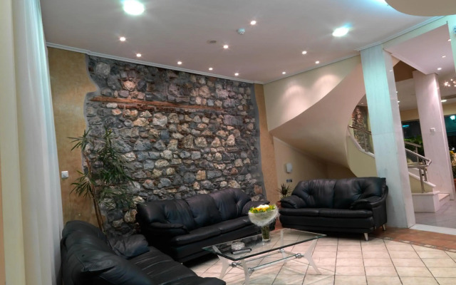 Alex Hotel