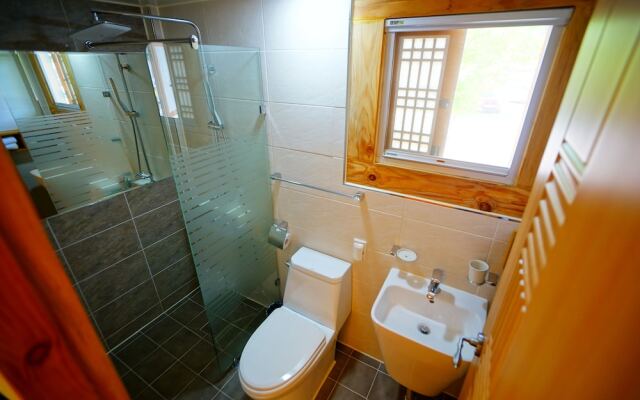 Norijam Hanok Traditional House Two