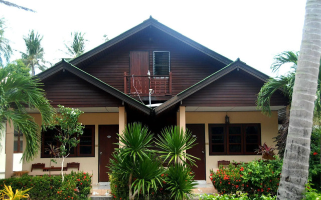 Sukasem Bungalows