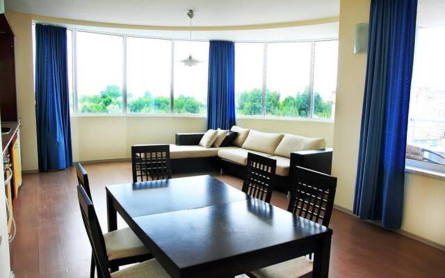 Favorit Aparthotel