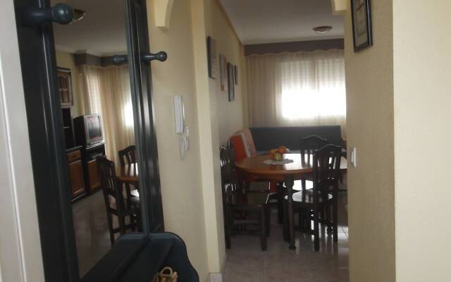 Alicante 100665 1 Bedroom Apartment by Mo Rentals