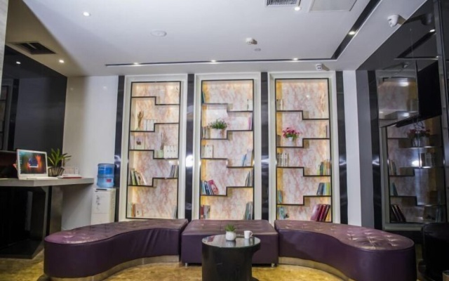 Zunyi Hotel (Zunyi Conference Site) – Lobby – Zunyi