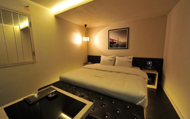 YTT Motel