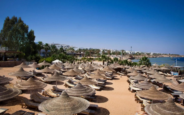 Xperience Hill-Top Beach Resort