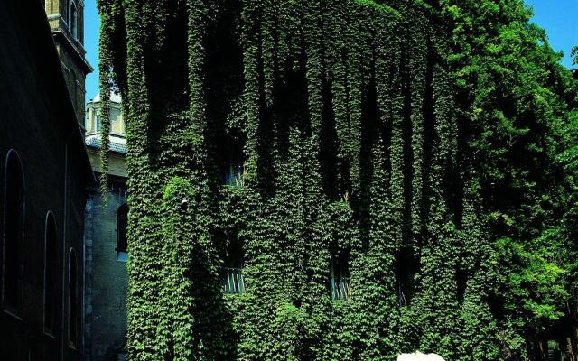 Hotel Raphaël – Relais & Châteaux