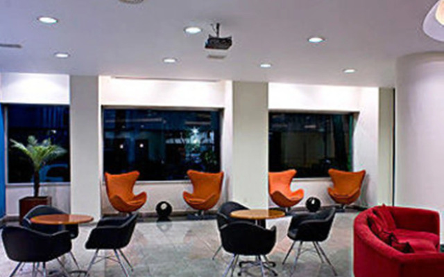 Regency Park Hotel
