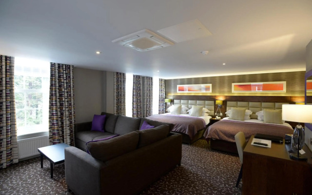 The Lensbury Resort