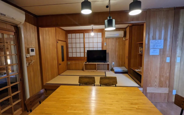 Yuzan apartment Sanjo