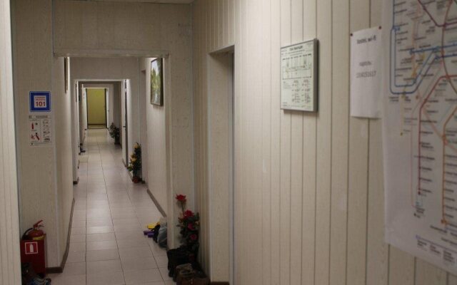 Hostel Zvezda for Females