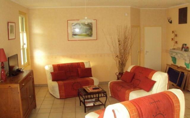 Gîte Saint-Martin-de-Fraigneau, 4 pièces, 8 personnes - FR-1-426-291