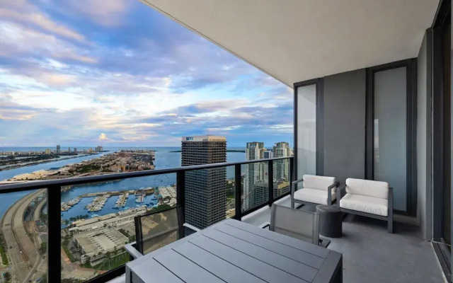 Bayfront View PH 3BR in Downtown Miami