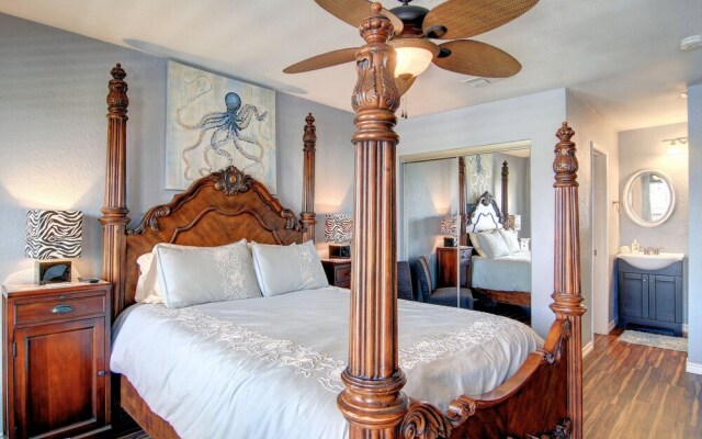 Third Floor Seabatical Condo in Mustang Island by Redawning