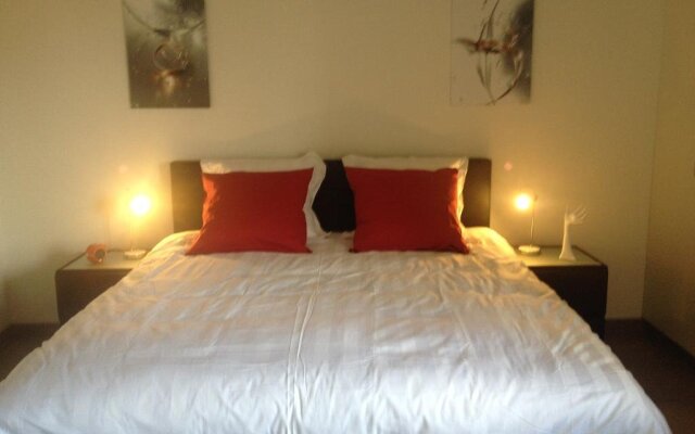 Bed And Breakfast Julies