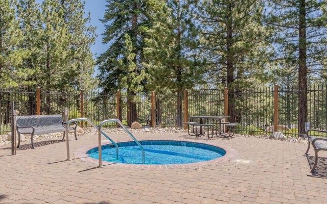 Solstice at Mammoth Lakes