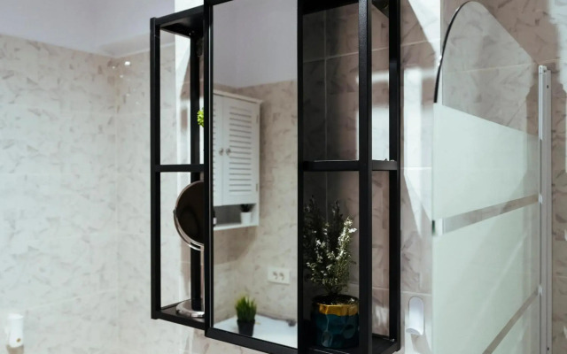 Cozy Special Pallady Apartament with Heated Courtyard