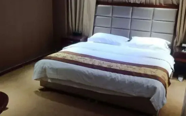 Kaiyuan Business Hotel Luoyang Sanyanju