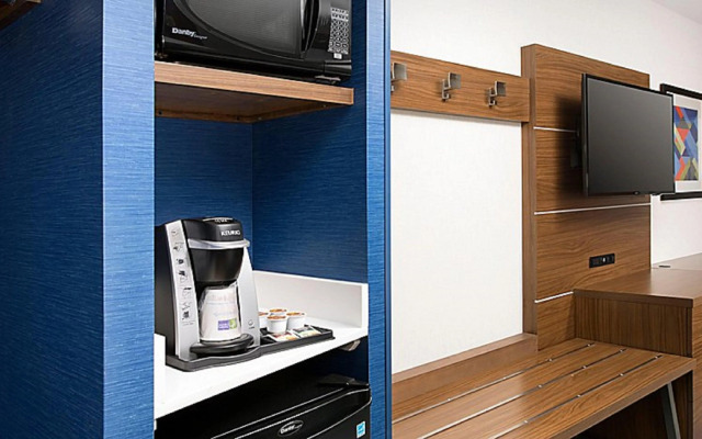 Holiday Inn Express Chesapeake - Norfolk by IHG