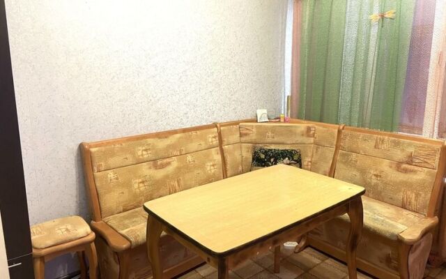 Apartment Berloga on the street. Lomonosova 7