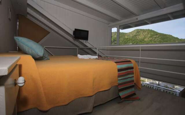 Club House Hotel