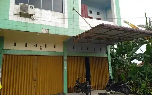 OYO 93192 Andesta Guest House SyariahNearAgrowisata Sungai Pinang Agro Nadin