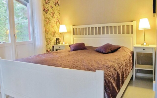 Amazing Home in Mellerud With 2 Bedrooms