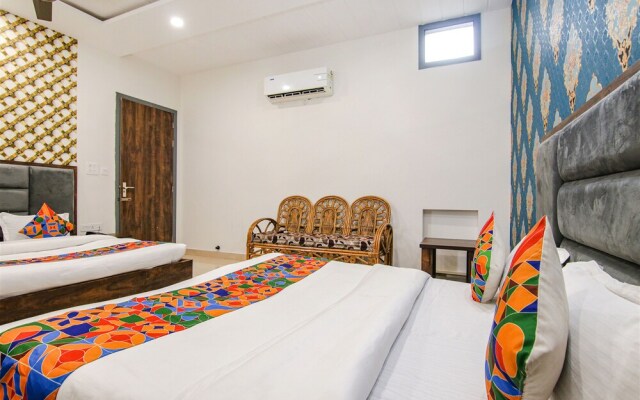 Fabhotel Prime Taj Castle